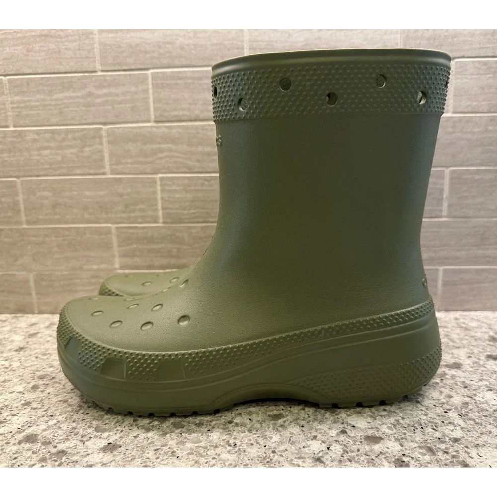 Crocs NWOT Adult Unisex Classic Army Green Waterproof Rain Boots Mens 7 Womens 9